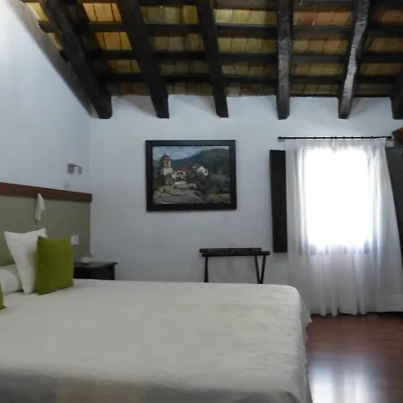 Del Arbol Hotel 2*