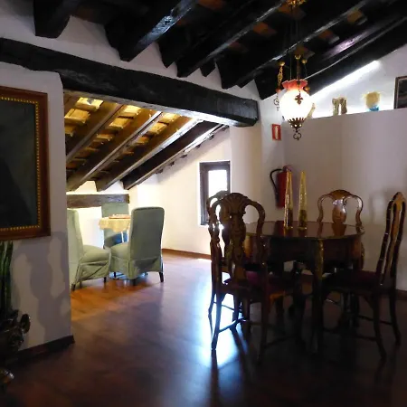 Del Arbol Hotel